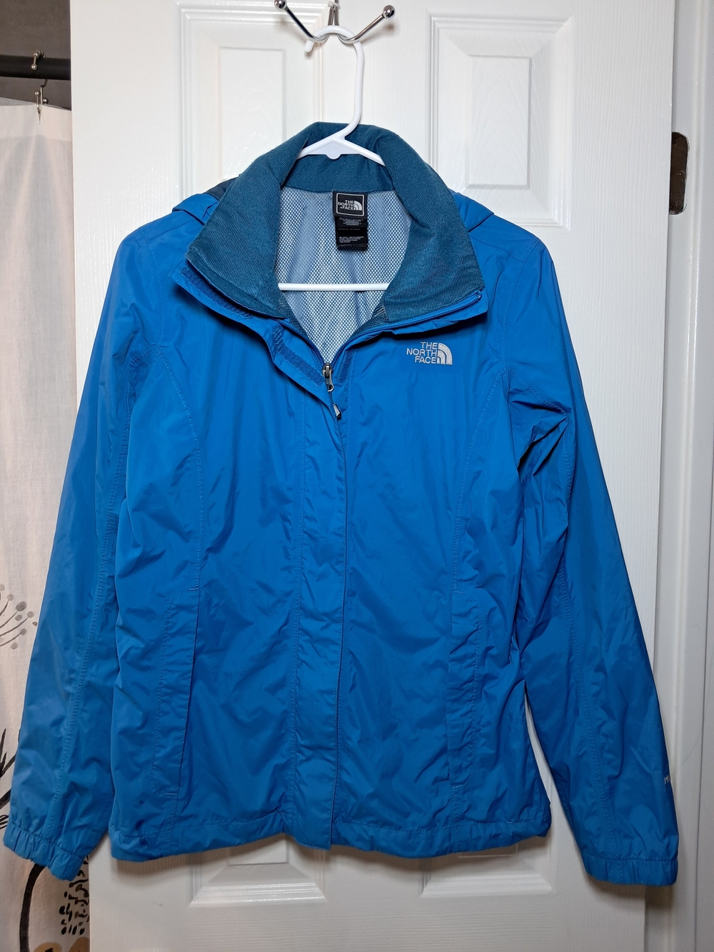 The North Face Women's Blue Shell Jacket with Fleece Collar